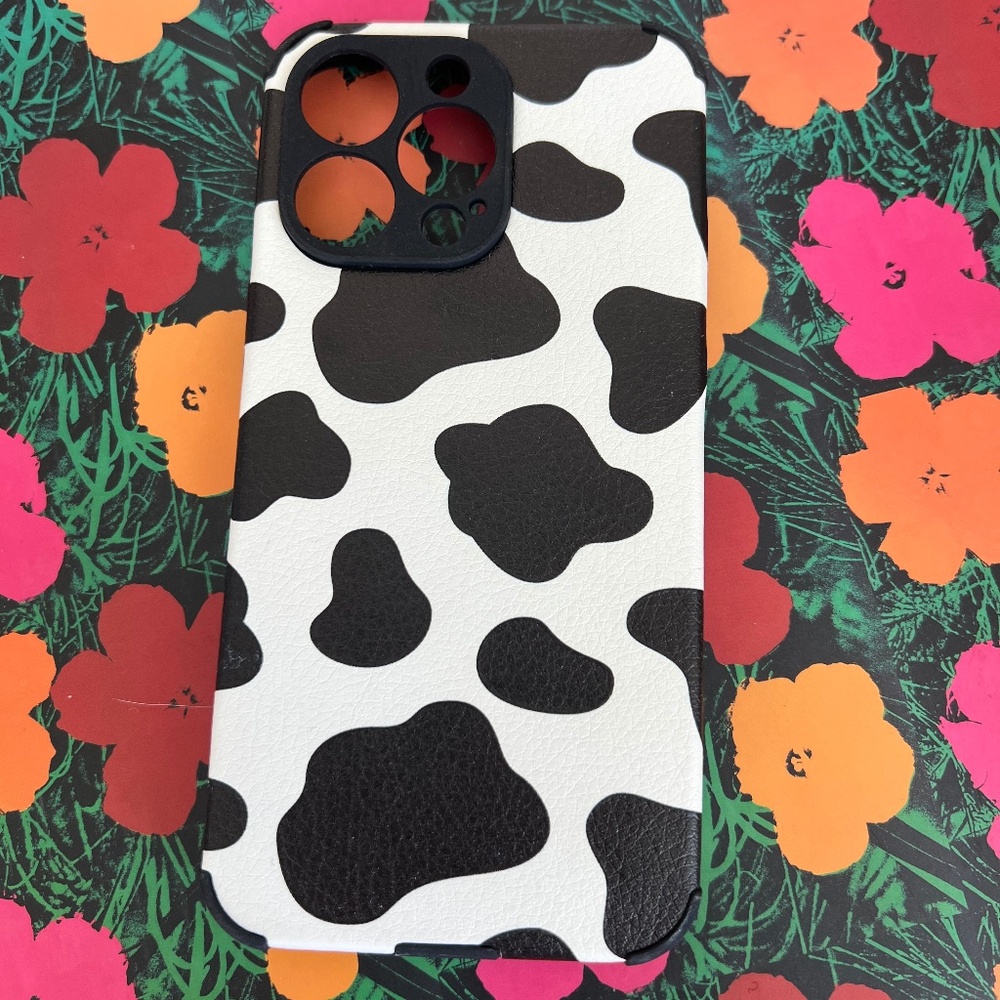 BRAND NEW iPhone 13 Pro Cowprint Case